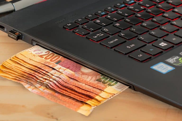 Est-il vraiment possible de gagner de l’argent sur Internet ?