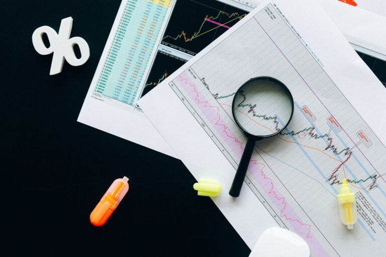 Comment réussir son placement en bourse grâce aux secrets des investisseurs performants ?